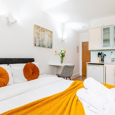 Clarges- Hsk Suites Λονδίνο Εξωτερικό φωτογραφία