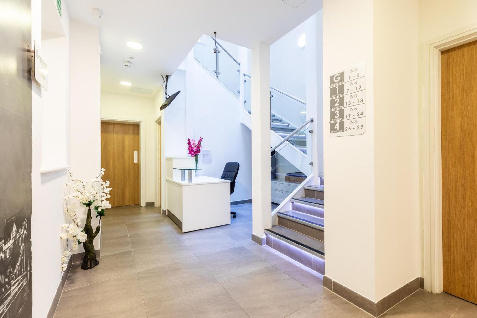 Clarges- Hsk Suites Λονδίνο Εξωτερικό φωτογραφία