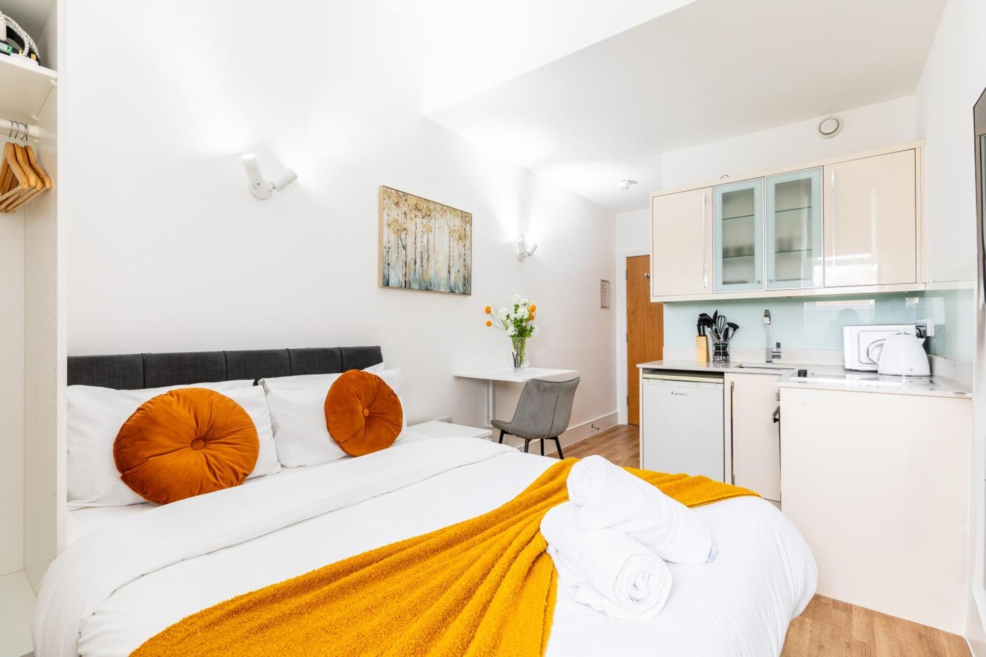 Clarges- Hsk Suites Λονδίνο Εξωτερικό φωτογραφία