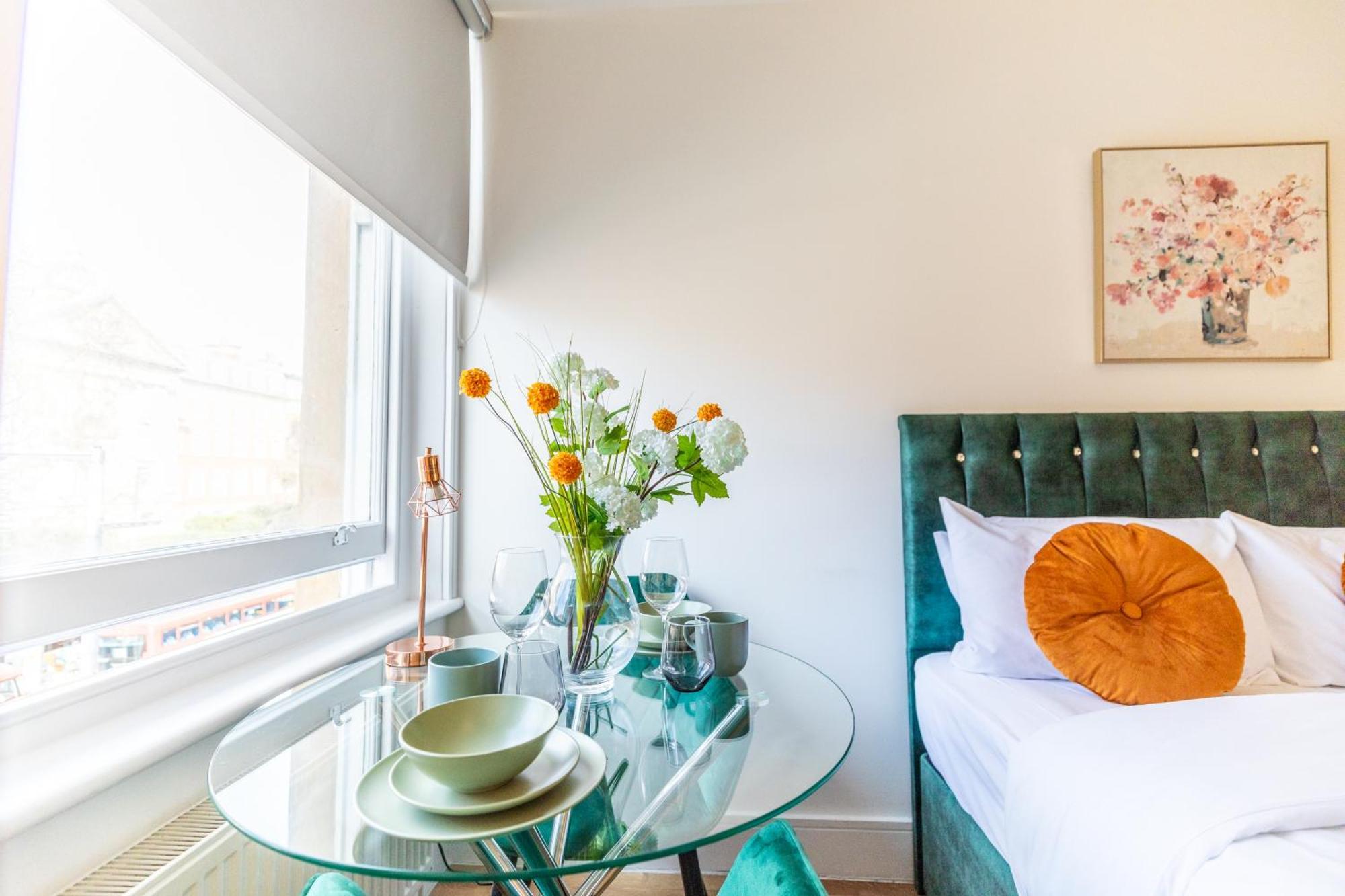 Clarges- Hsk Suites Λονδίνο Εξωτερικό φωτογραφία